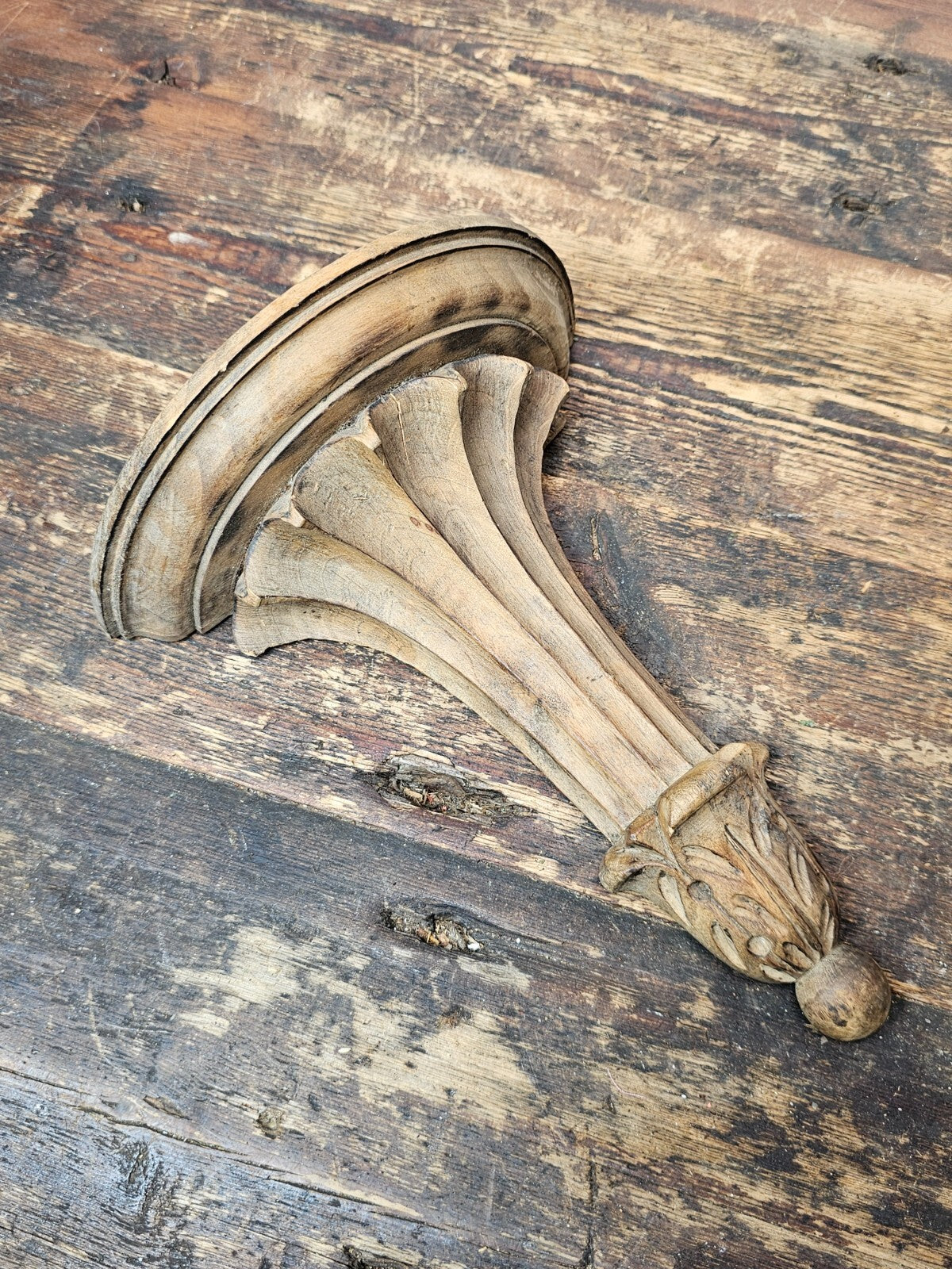 Vintage Hand Carved Italian Florentine Wood Shelf Bracket 9 5/8"H