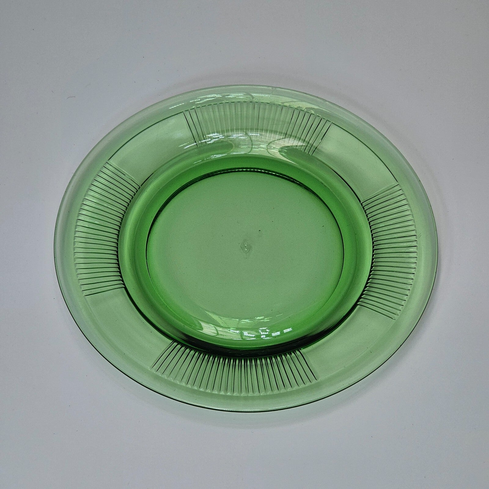 Heisey 7 1/8" Salad Plate Pleat and Panel Moongleam Green