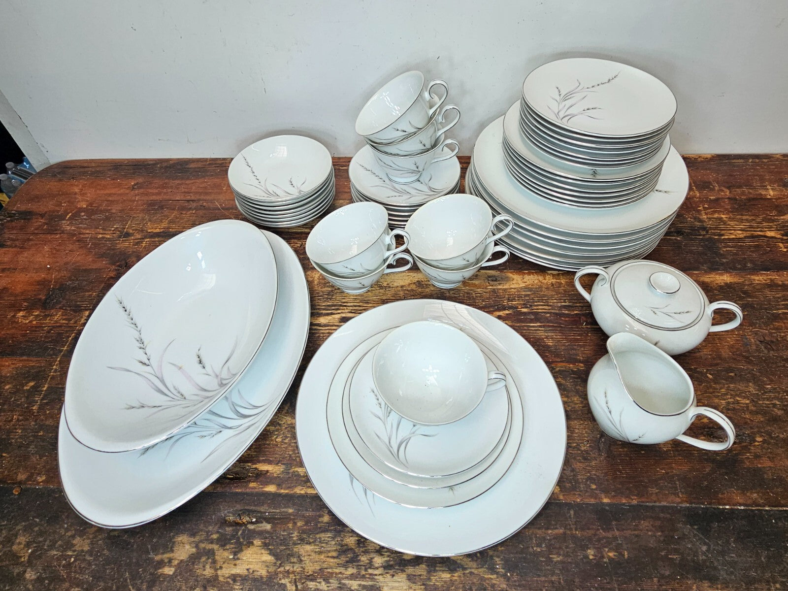 52 Pcs Vintage Royal Song Fine China Eternally Yours Dinnerware Set For 8