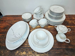 52 Pcs Vintage Royal Song Fine China Eternally Yours Dinnerware Set For 8