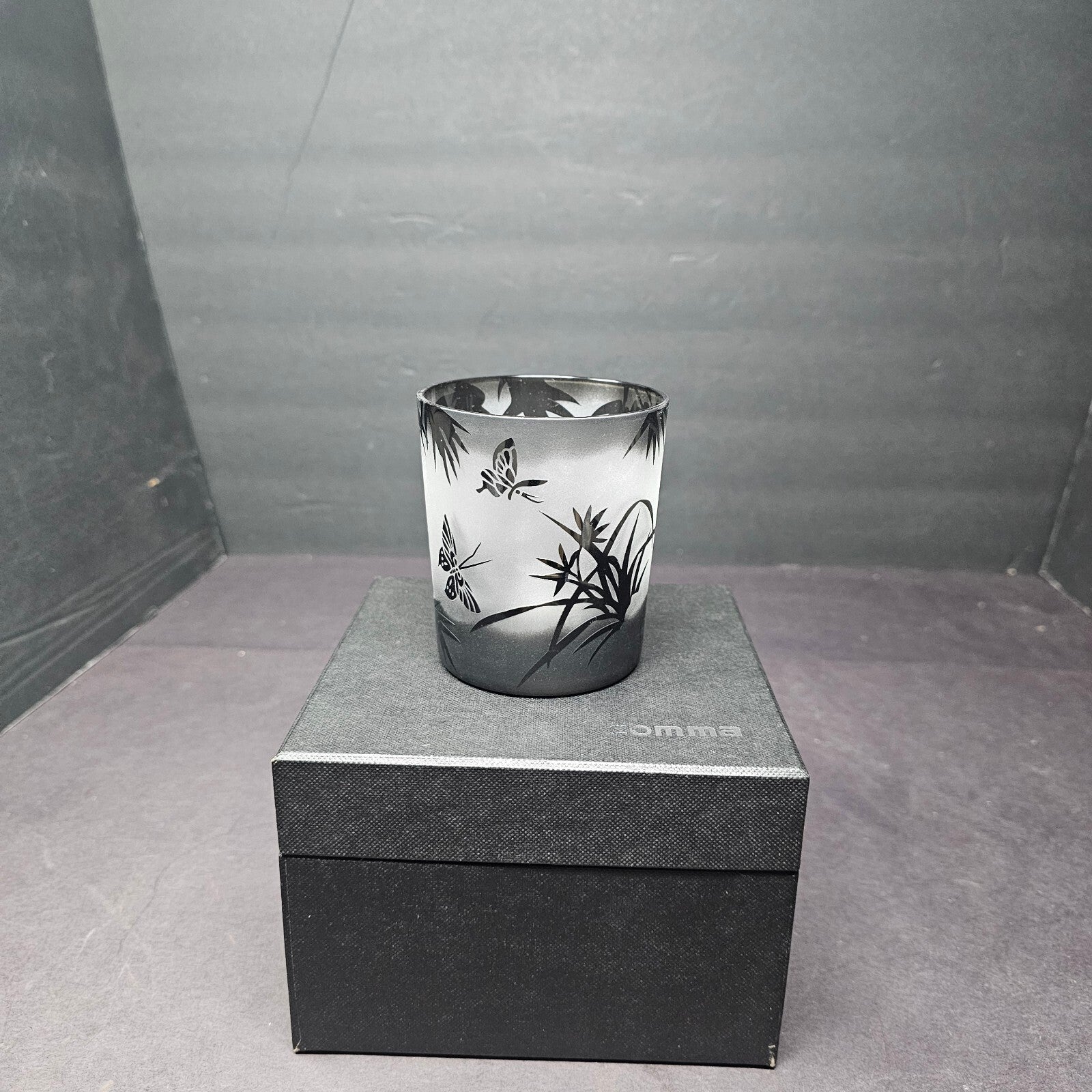 Hand Blown Asian Style Whisky Tumbler Stemless Wine Glass
