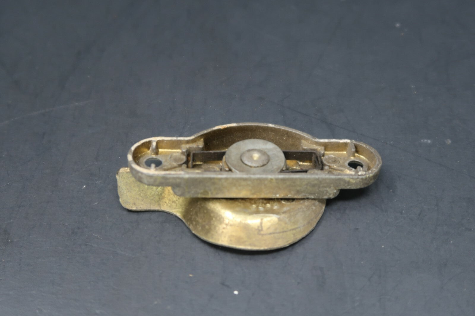 Vintage Window Latch Sash Lock with Lifter (F)