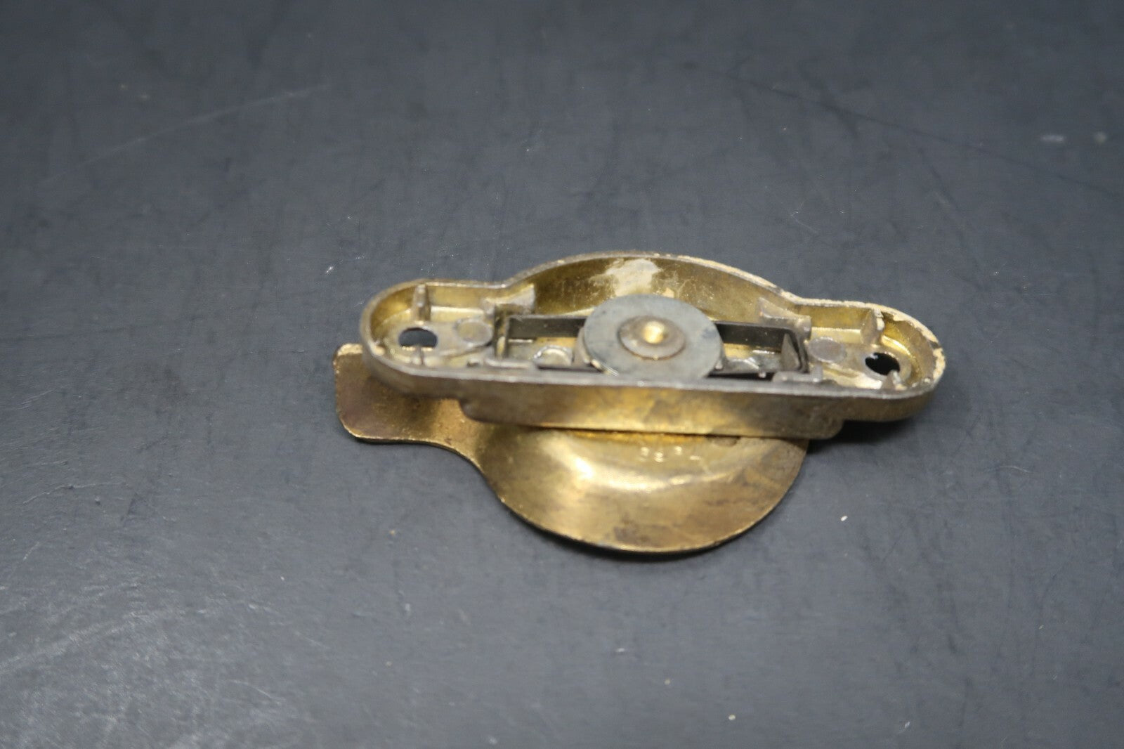 Vintage Window Latch Sash Lock with Lifter (C)