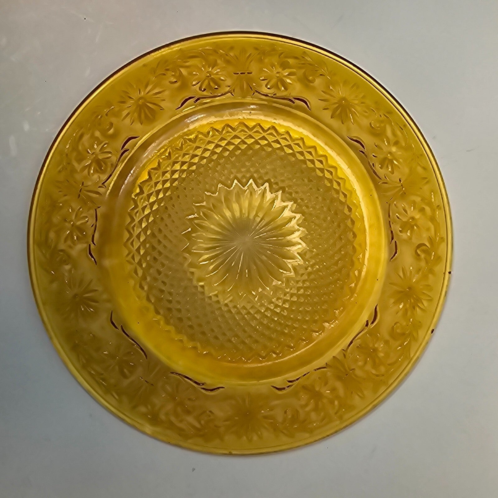 Set of 5 Vintage Indiana Daisy Amber Depression Glass Plates & Soup Bowls Set