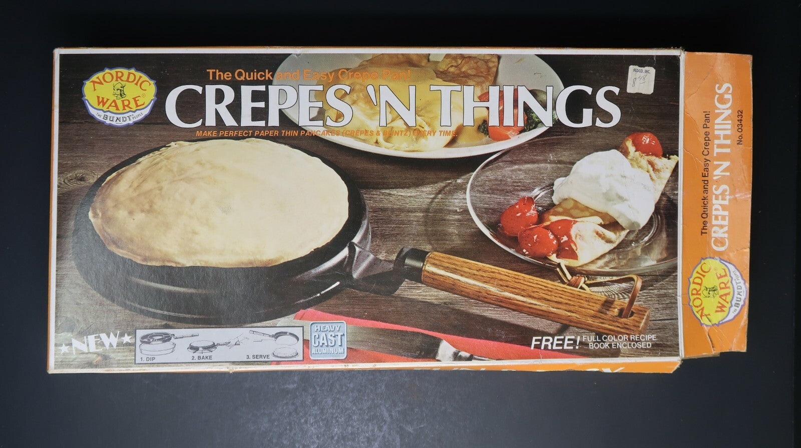 Nordic Ware Bundt Crepes N Things Cast Aluminum Pan USA Made Vintage