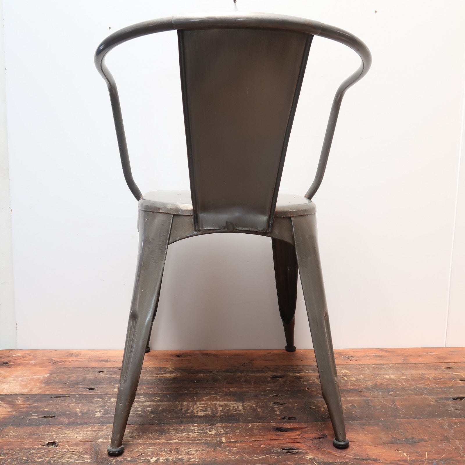 World Market Metal Jackson Tub Chair Polished Metal Patio Chair (A)