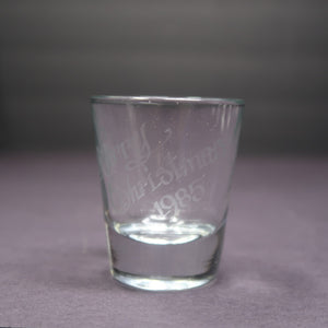 Clear Shot Glass Etched " Merry Christmas 1985 " H 2.3"