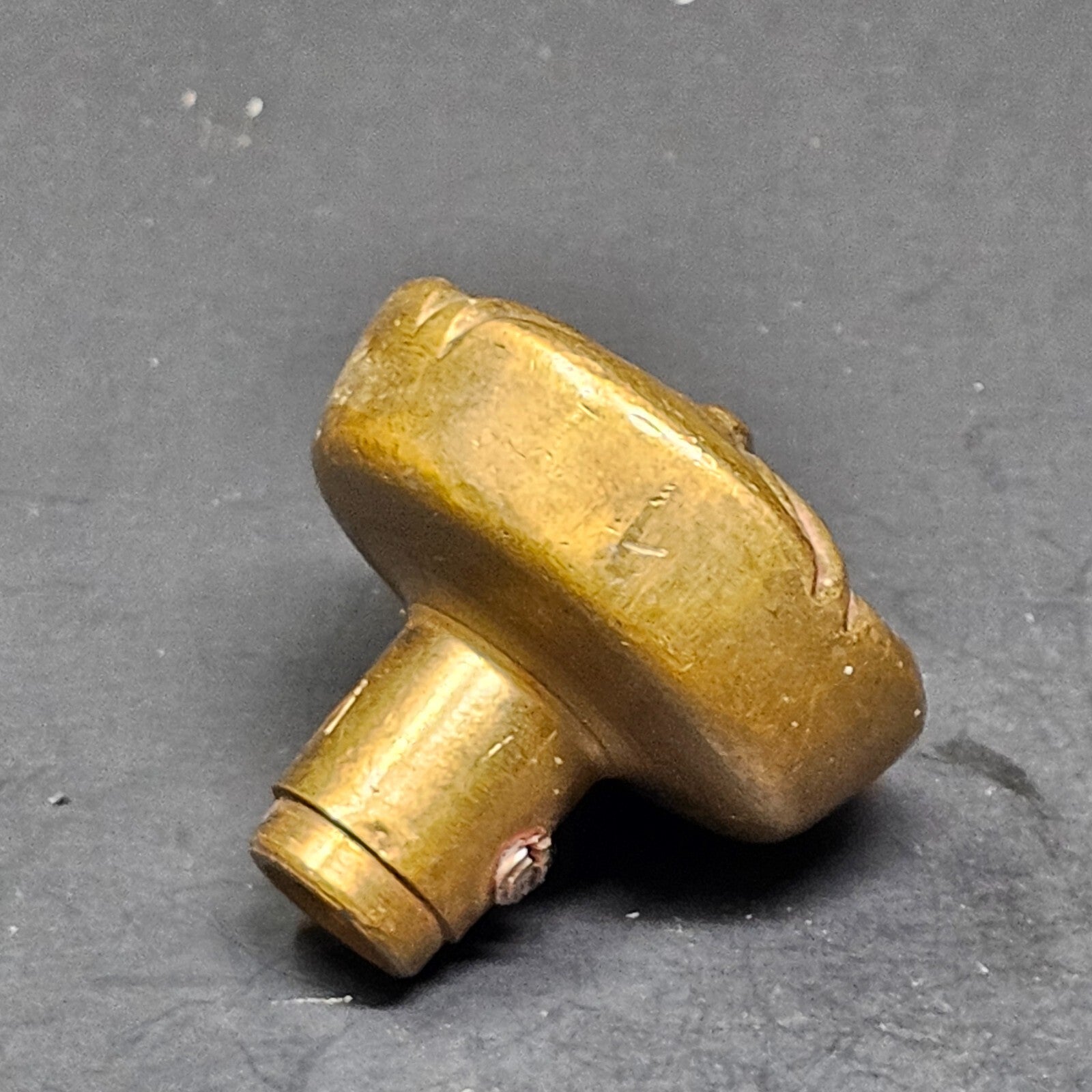 Vintage Single Door Knob Solid Brass (11 oz.)