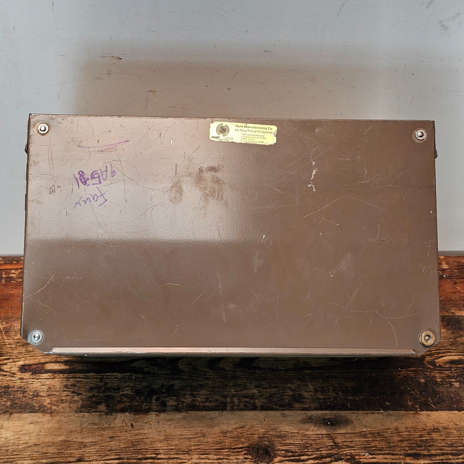 Vintage Hunt Lit-Ning 4-Tier Wall-Mounted / Desktop Steel File Organizer