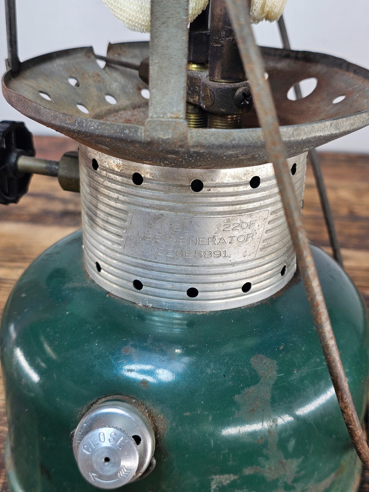 Vintage 1966 Coleman 220F Double Mantle Not Tested