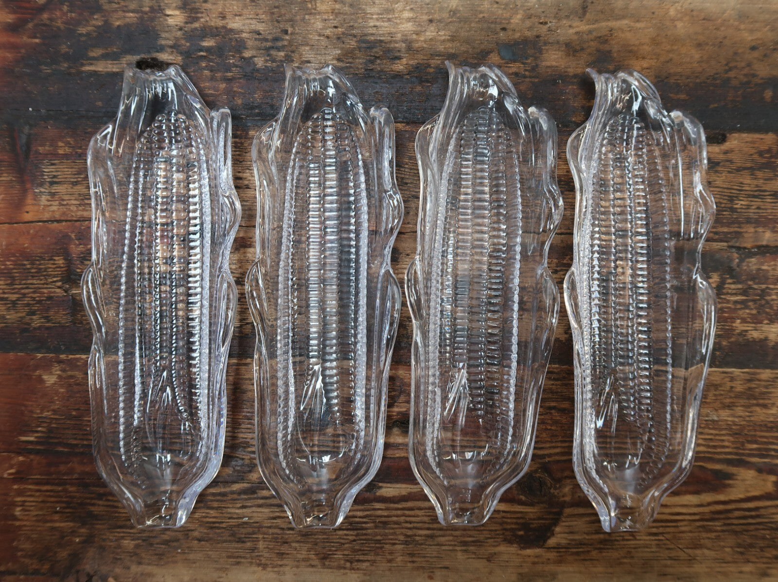 Set of 4 Corn on the Cob Clear Acrylic  Corn Cob Shaped Dishes