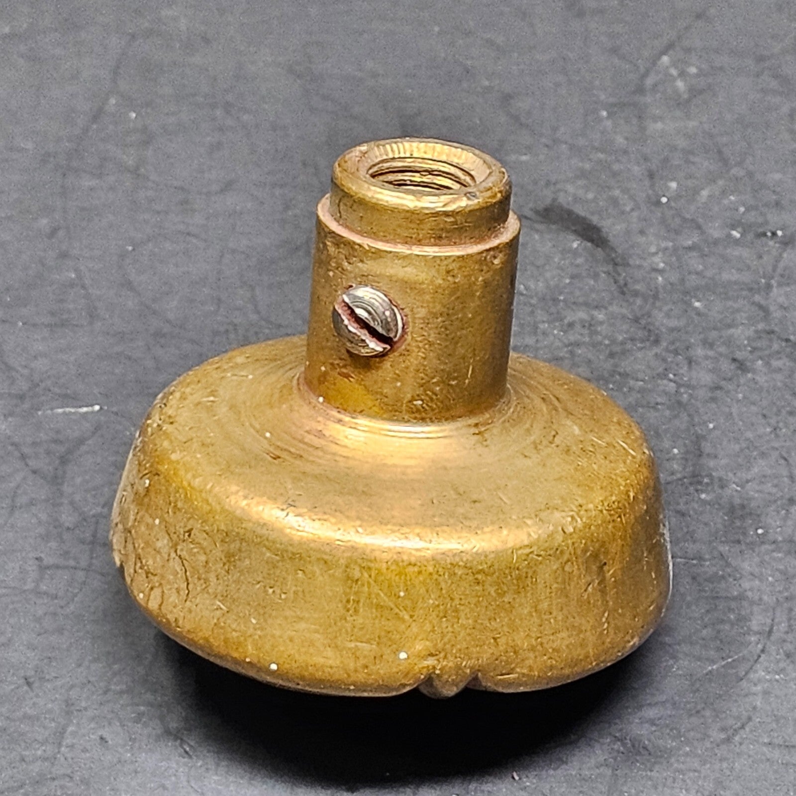 Vintage Single Door Knob Solid Brass (11 oz.)