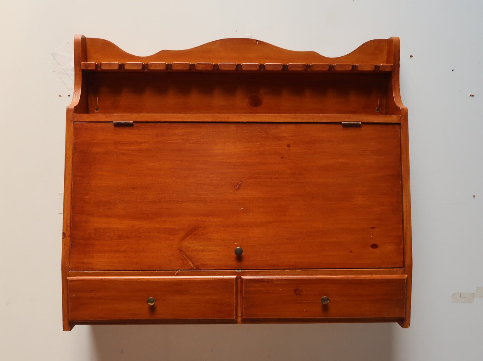 Vintage Maple Wood Wall Mount Silverware Flatware Cabinet