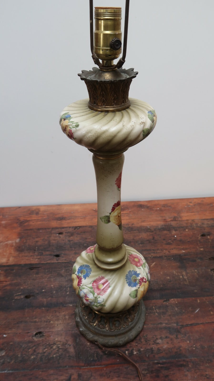 Antique Floral Design Tole and Brass Table Lamp 6.5" x 6.5" x H32.5" (To Harp)