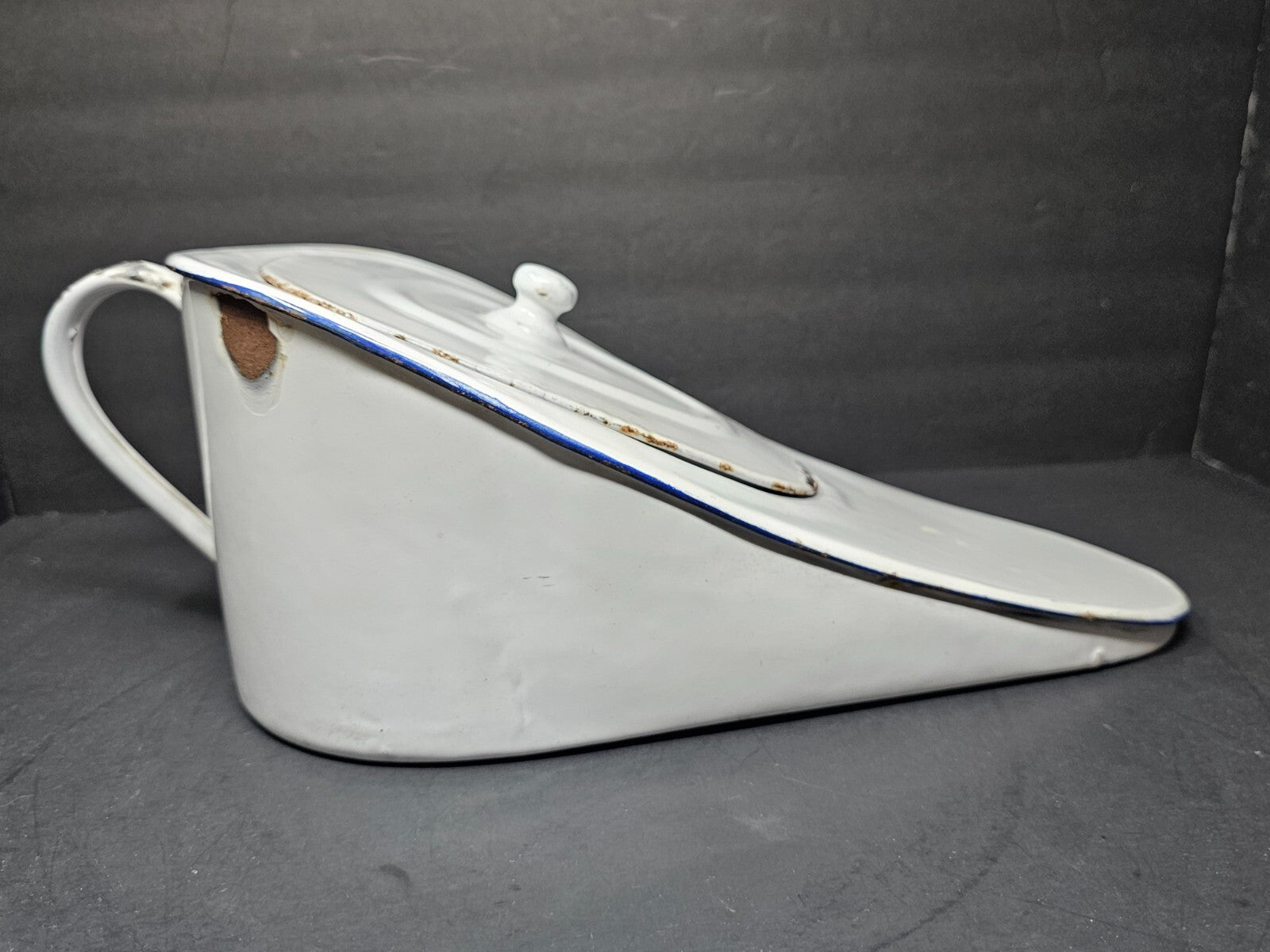 Vintage Hospital Enamelware Bed Pan With Lid & Handle