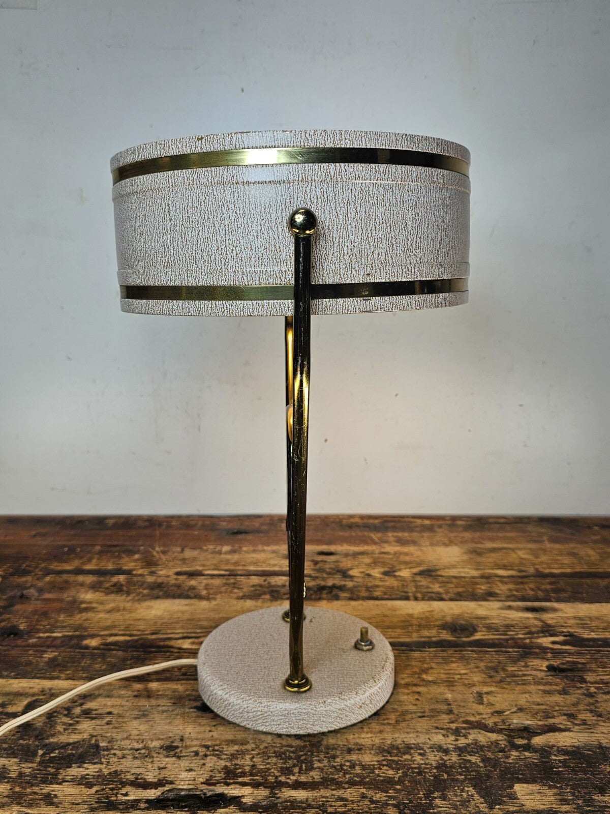 Art Deco Articulating Desk Lamp (circa 1939 NYWF Style)