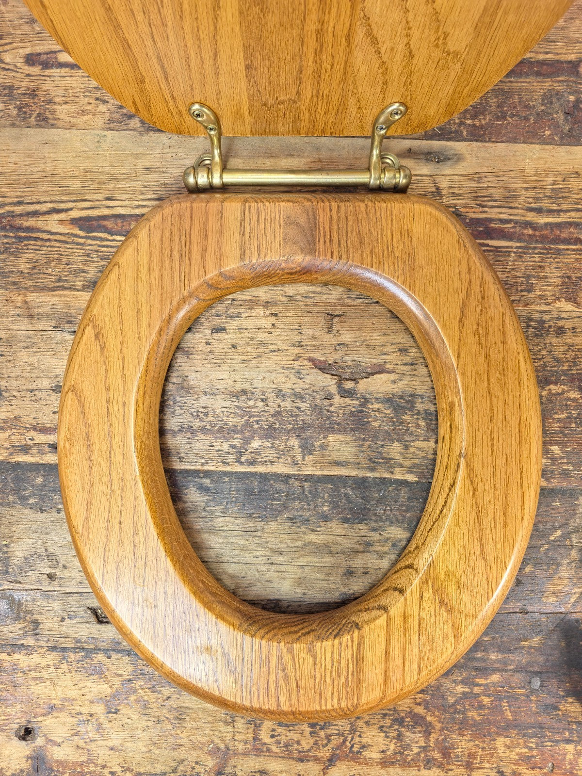Vintage Solid Oak Toilet Seat w/ Brass Hinges “C.S.” Mark – Made in Taiwan R.O.C
