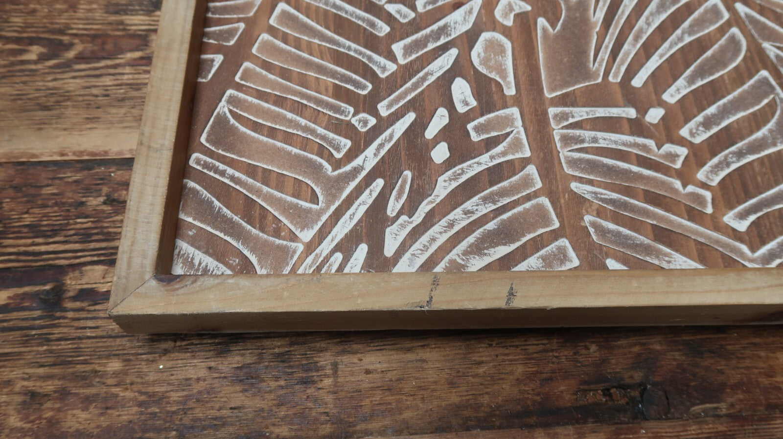 Leaf Design Wood Wall Decor 31" H x W 16" x 1" D