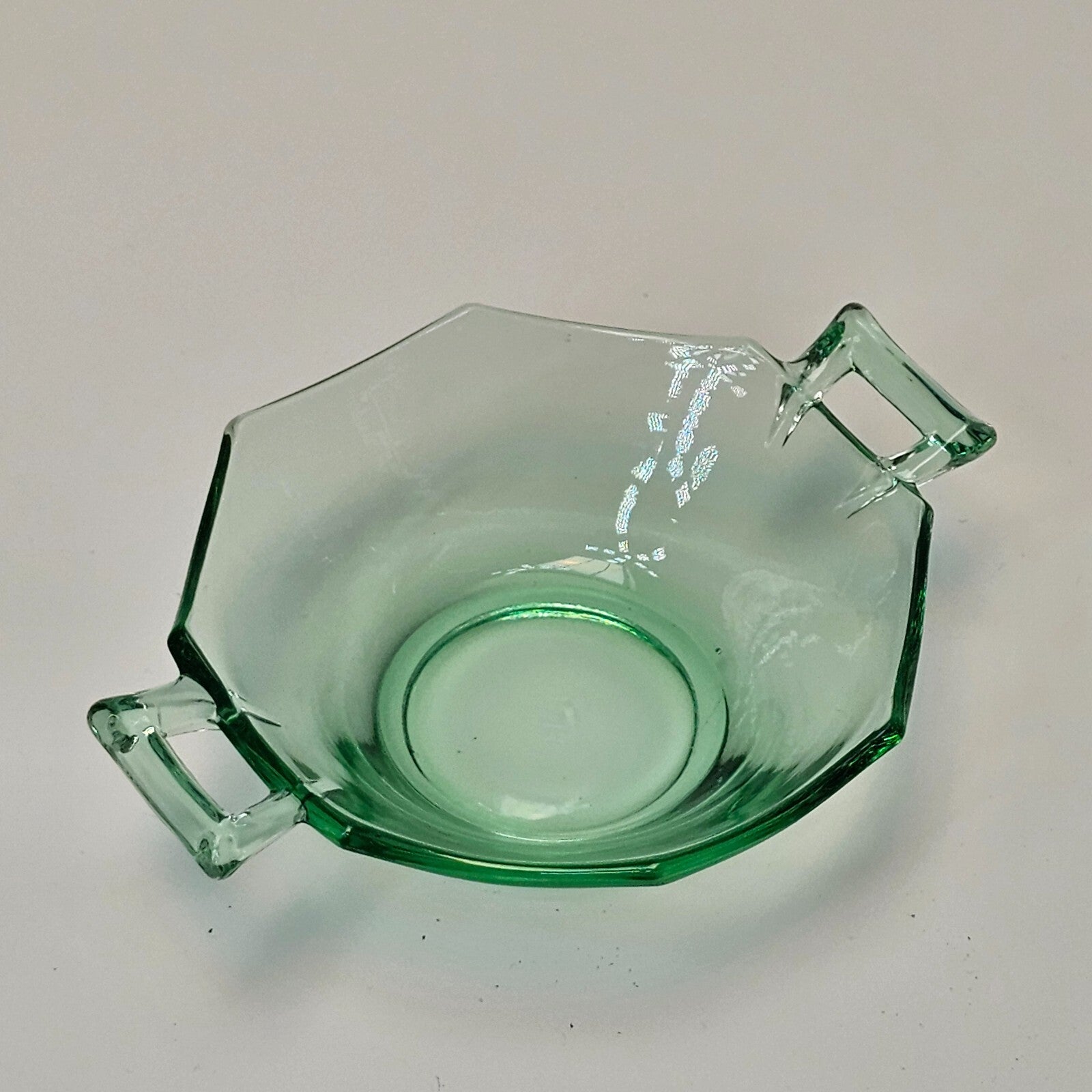 Heisey Octagon Moongleam Handled Nut Bowl