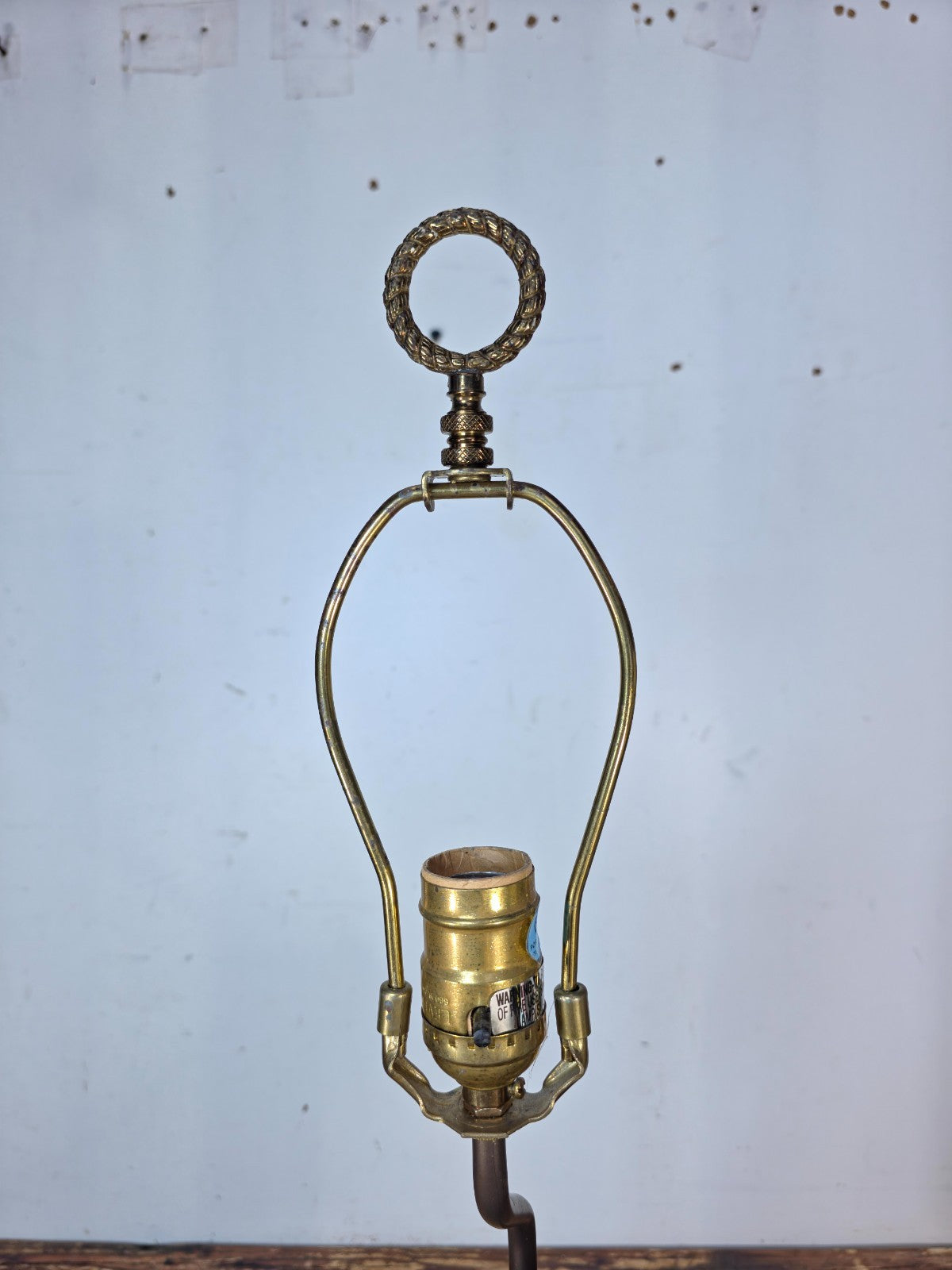 Vintage Bronze-Tone Metal Bulldog Table Lamp — SF Bay Trading