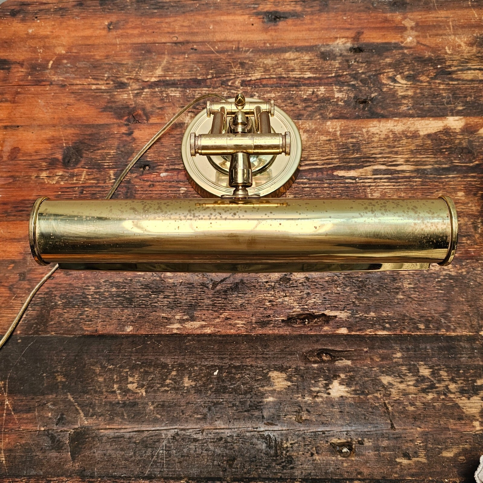 Vintage Brass Finish Bankers Desk Lamp