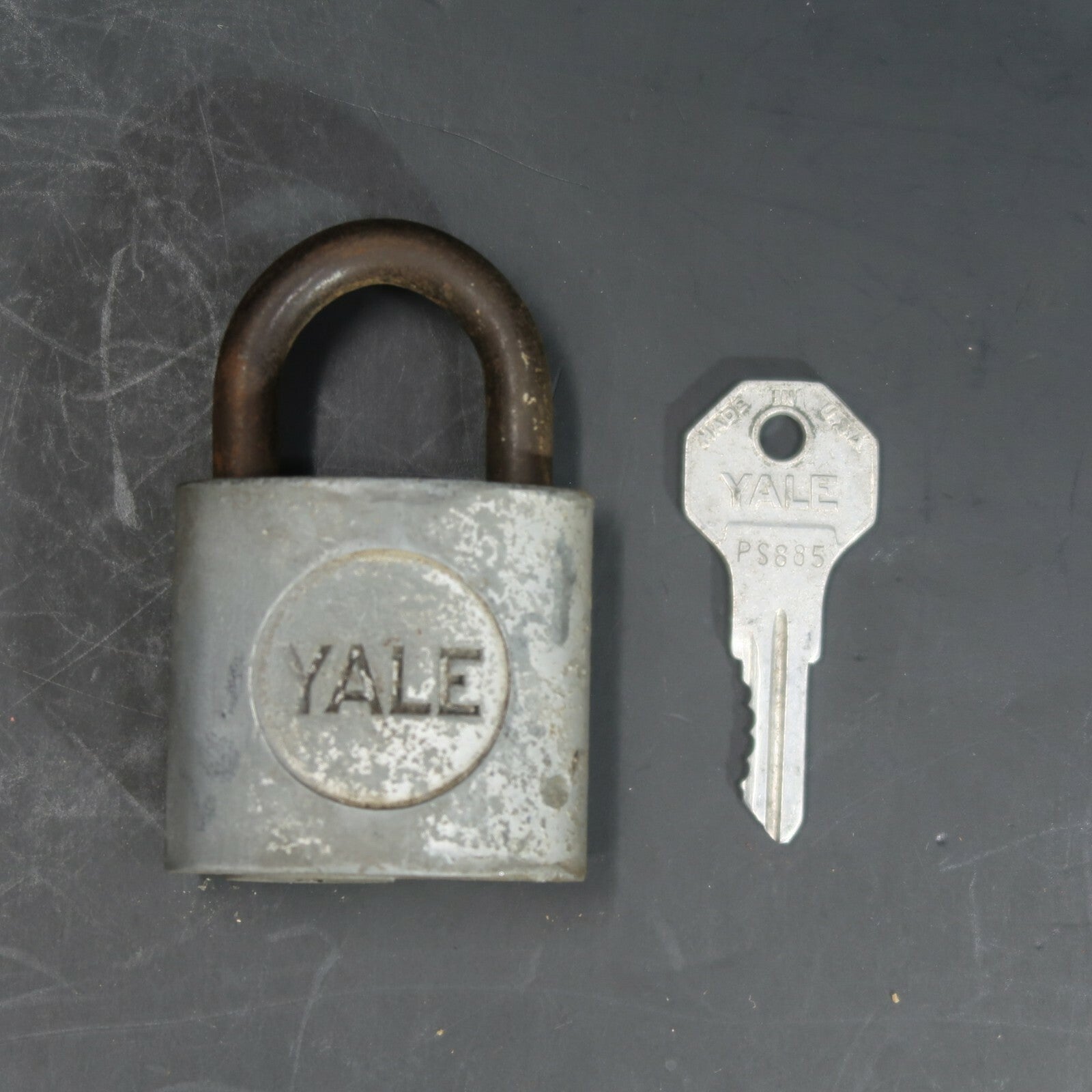Vintage YALE Padlock With Aluminum Key