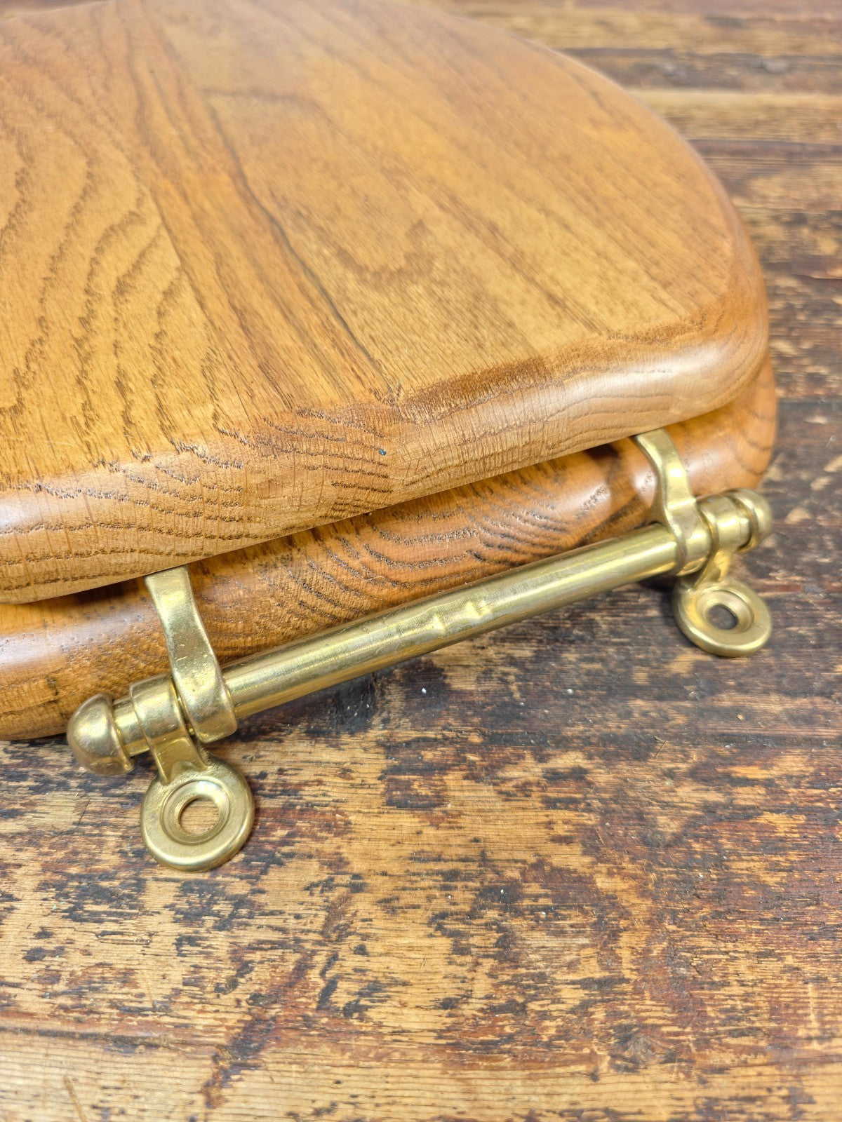 Vintage Solid Oak Toilet Seat w/ Brass Hinges “C.S.” Mark – Made in Taiwan R.O.C