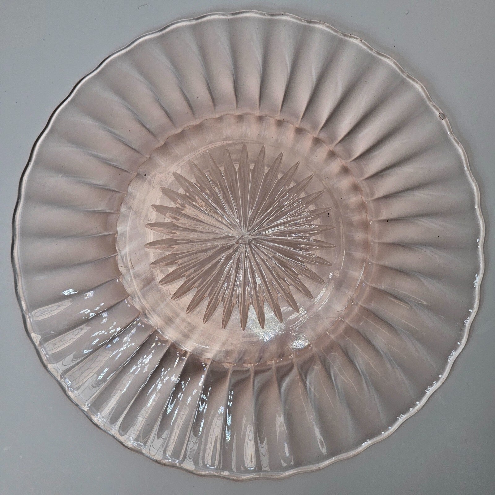 Heisey 7 1/2" Salad Plate Ridge and Star Pink Flamingo