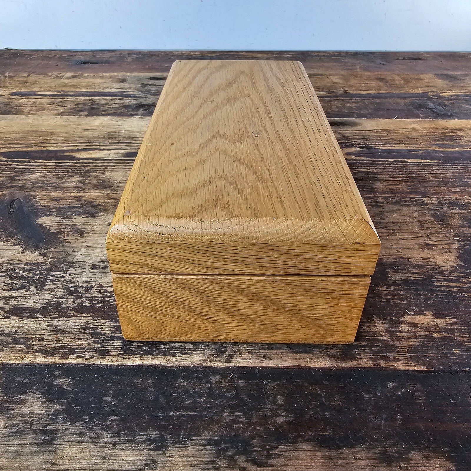 Vintage Solid Oak Wooden Hinged Box / Storage Case
