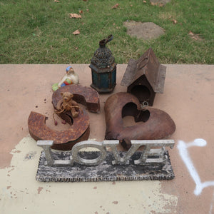 Descriptive image text