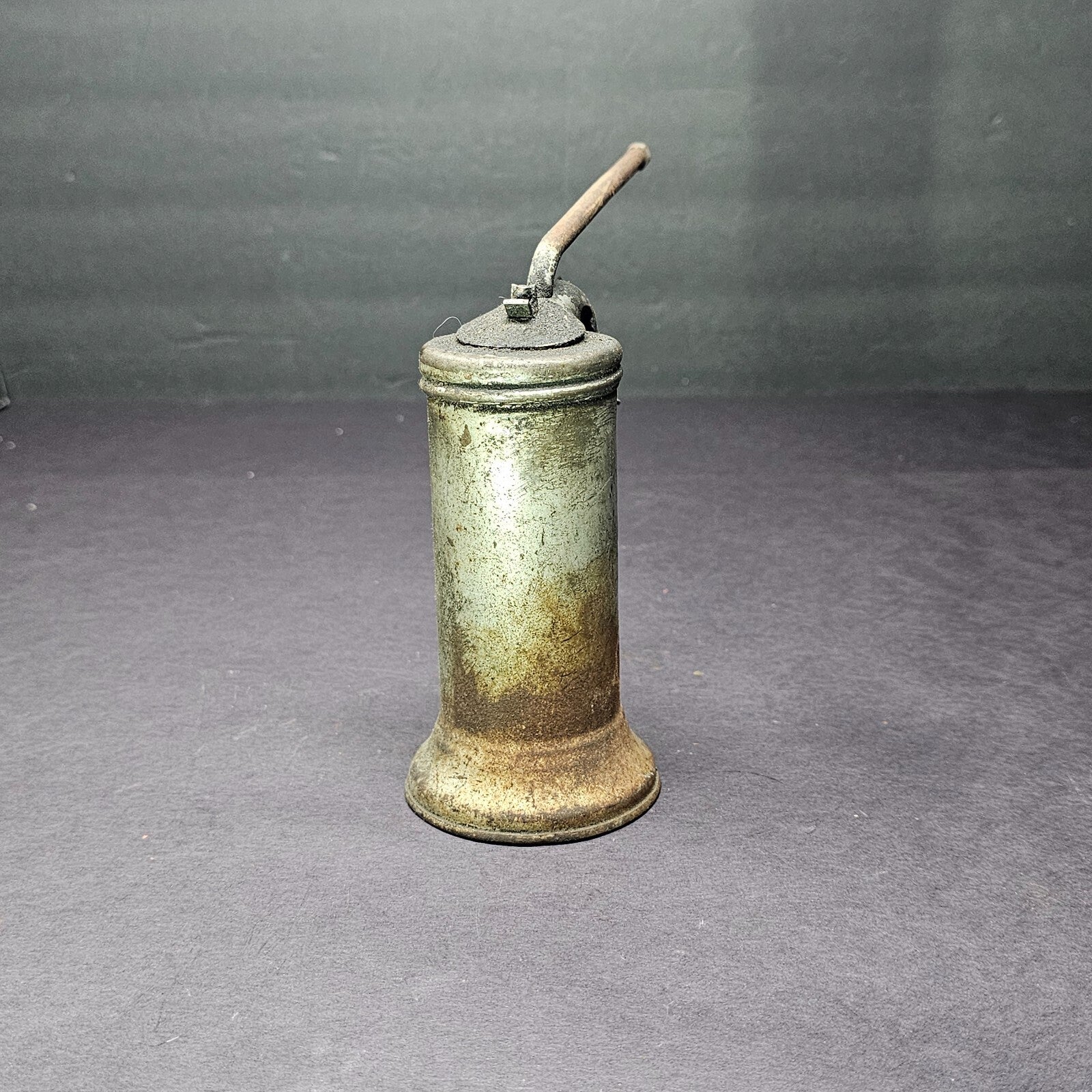 Vintage Eagle Pump Oiler