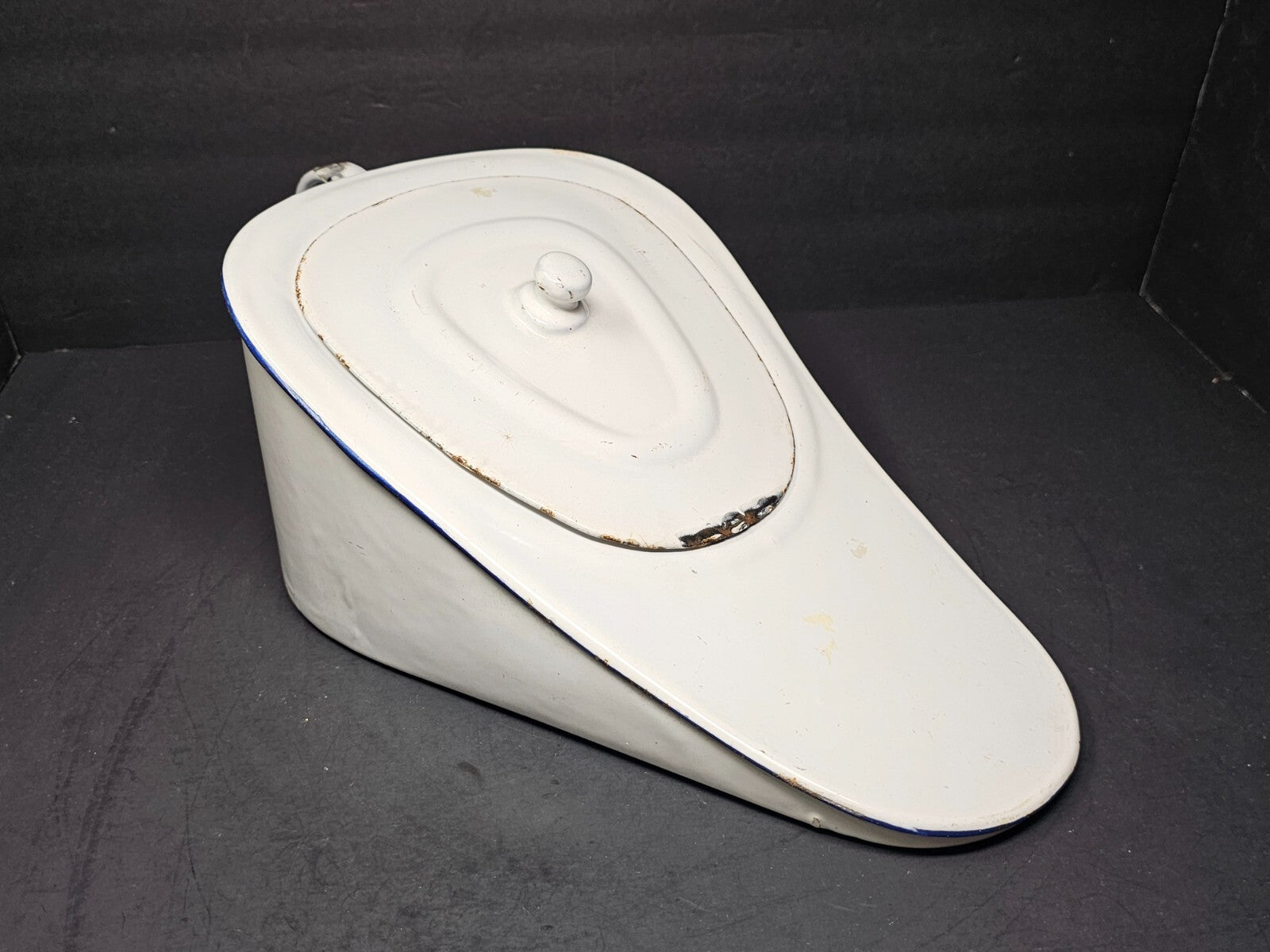 Vintage Hospital Enamelware Bed Pan With Lid & Handle