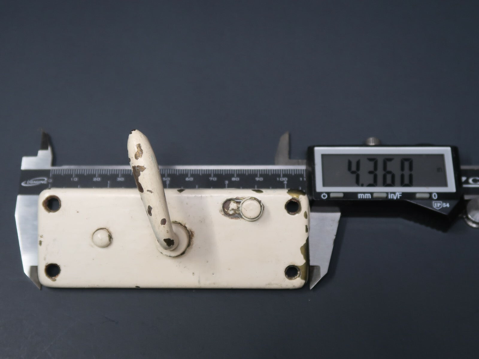 Antique Window Sash Lock Latch Hardware Lever With Lock Shabby Chic White (A)