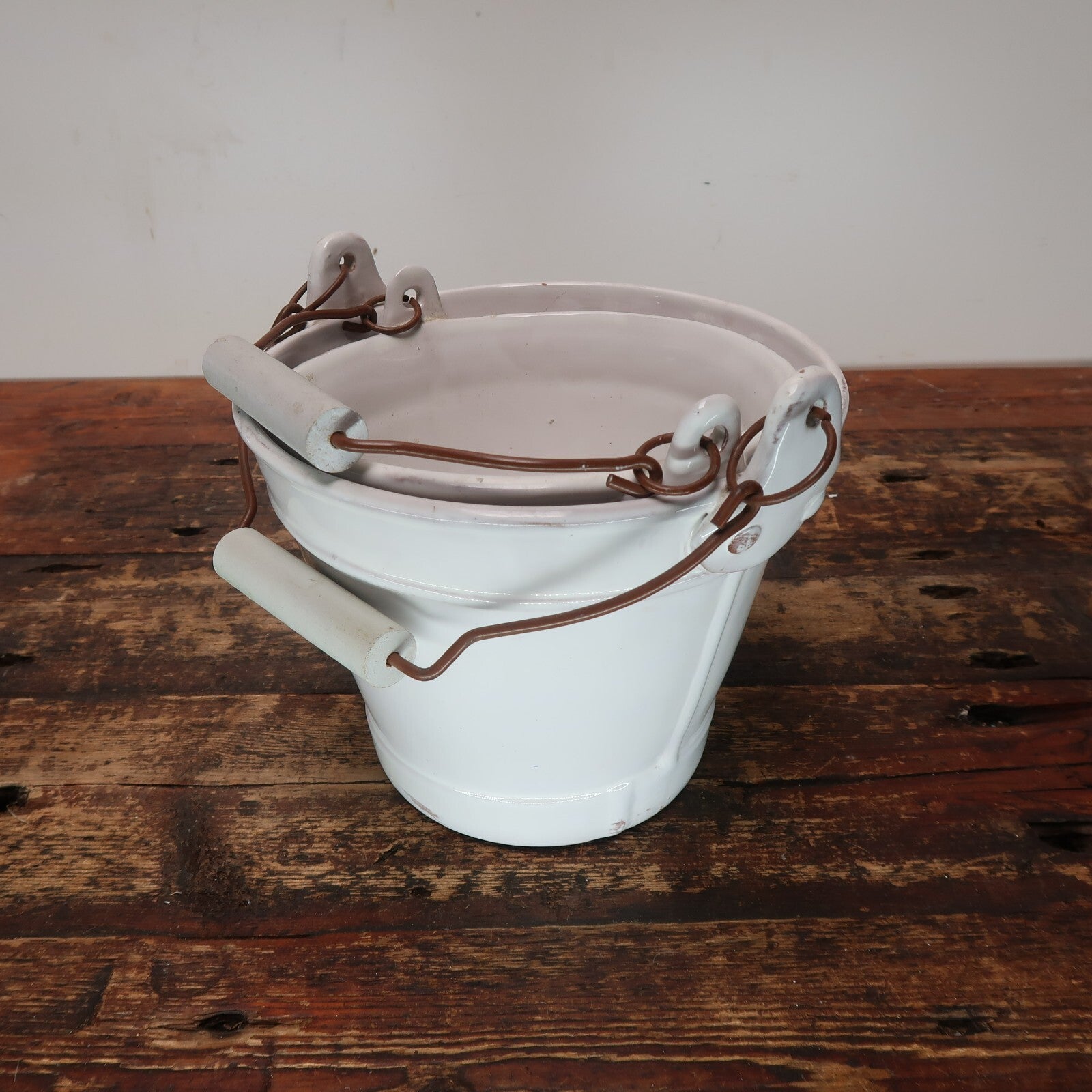 Set of 2 White Porcelain Pails Ceramic Buckets Plant Pot With Wood Handles