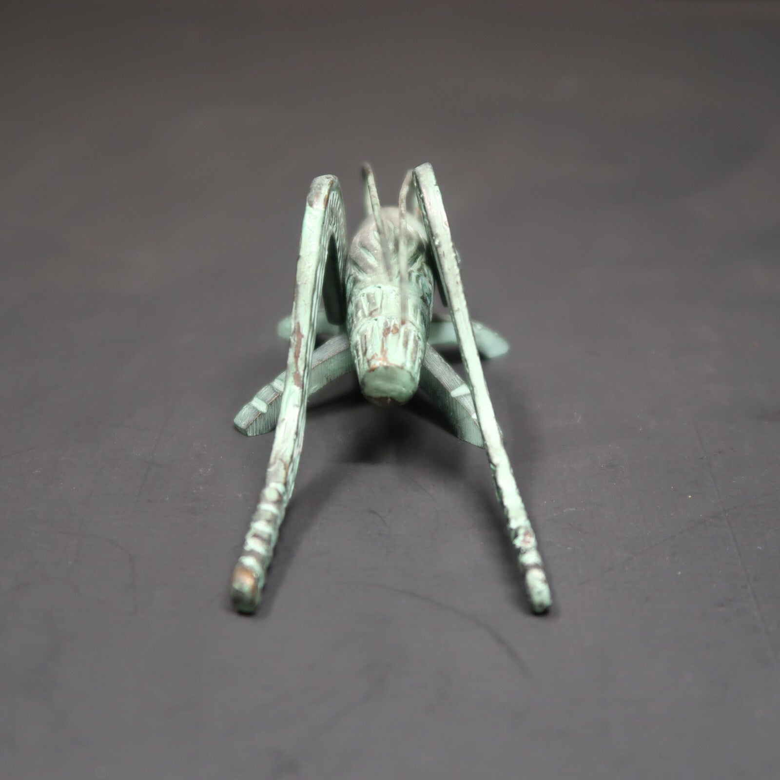 Vintage Metal Grasshopper Green Patina L 4"