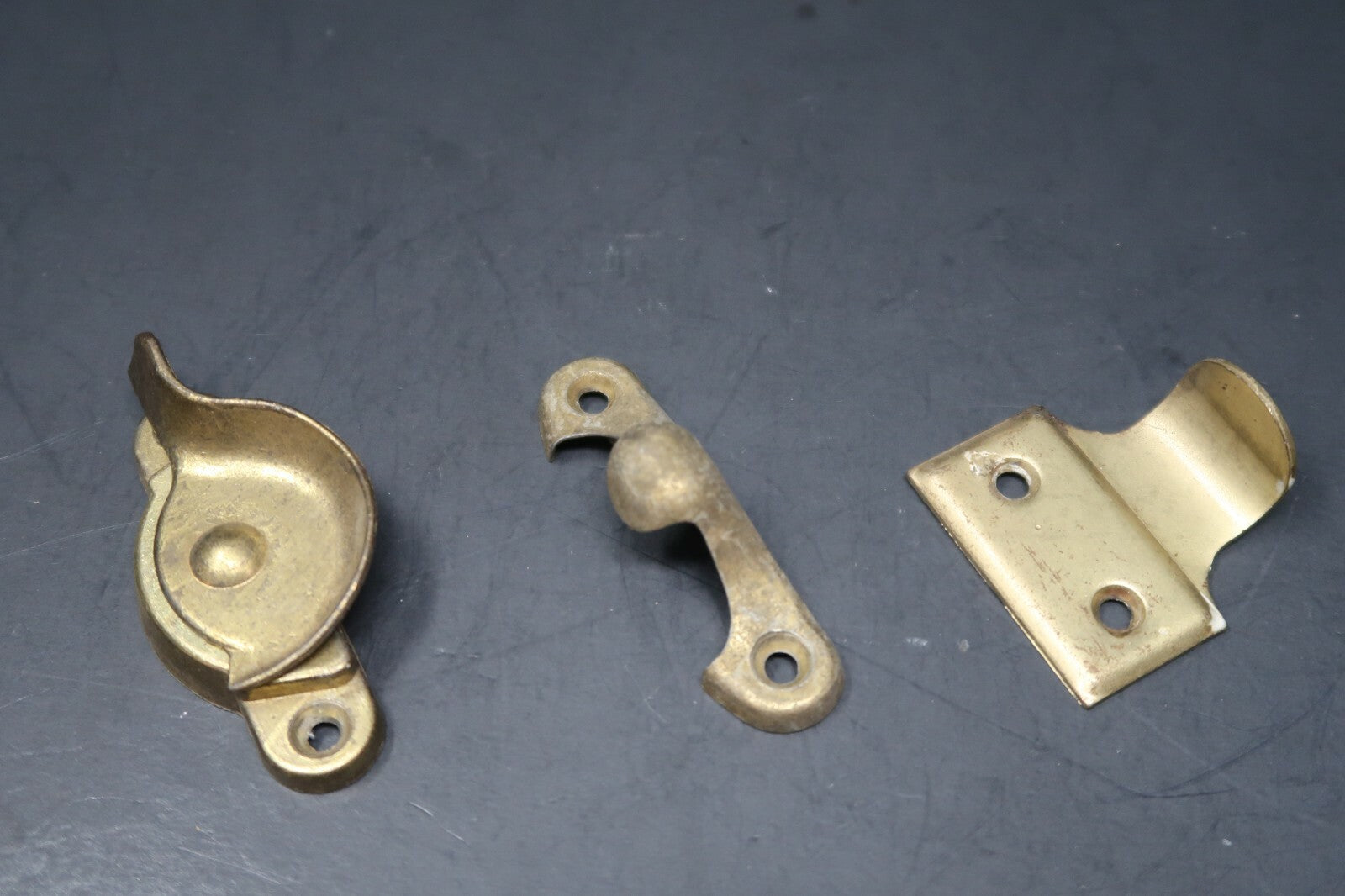 Vintage Window Latch Sash Lock with Lifter (C)
