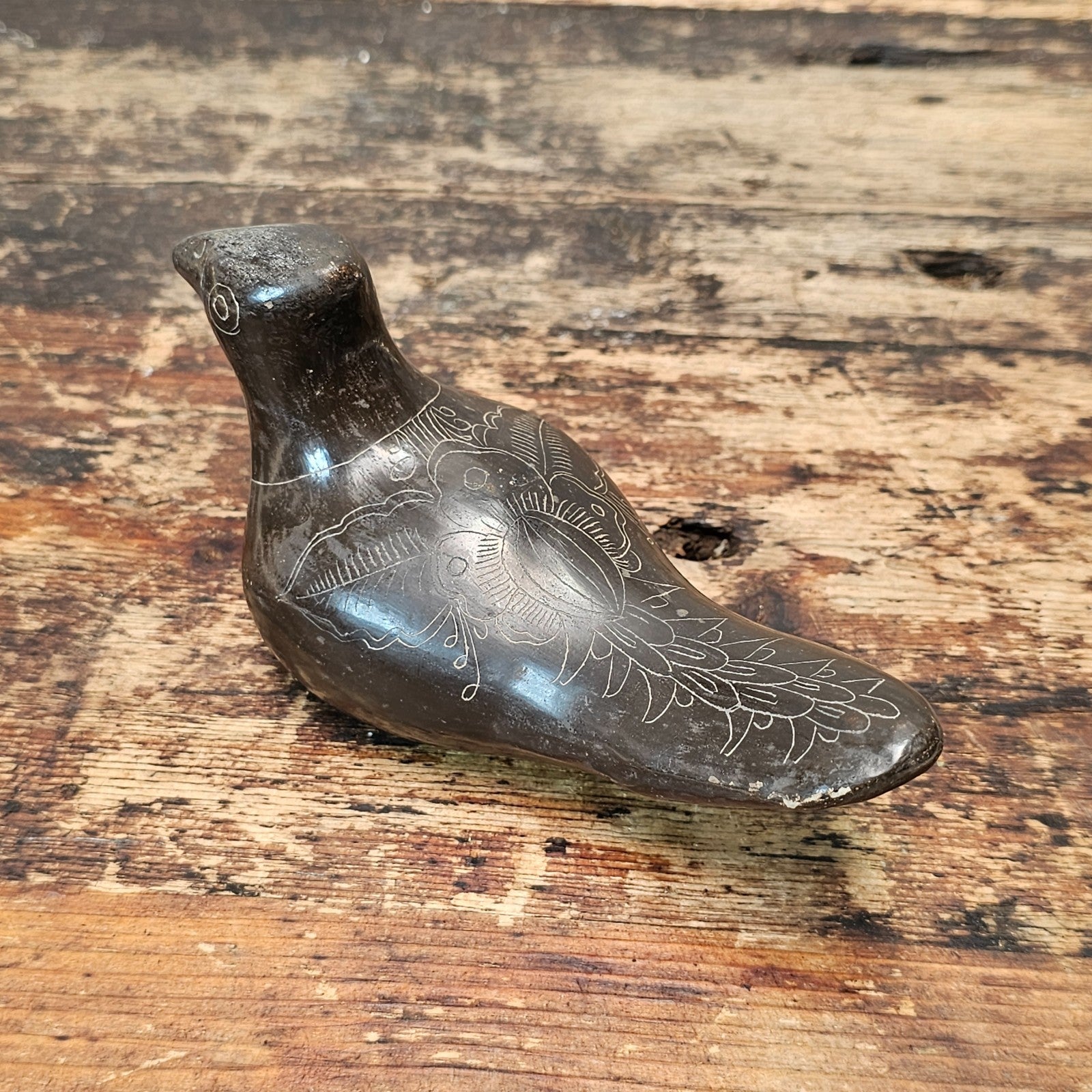 Delicate Tonalá Sgraffito Pottery Bird | Hand-Etched Mexican Folk Art 5.5"L