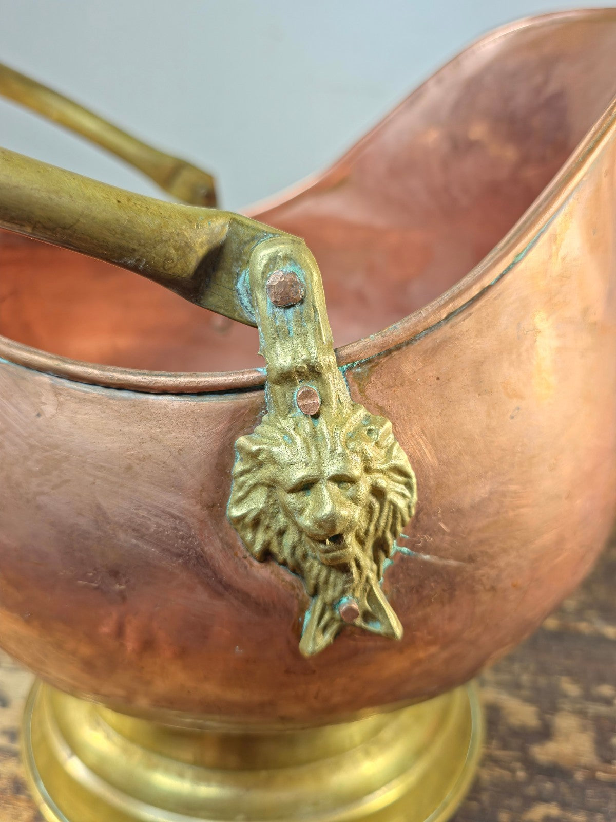 Vintage Copper & Brass Coal Scuttle w/ Delft-Style Ceramic Handles & Lion Heads