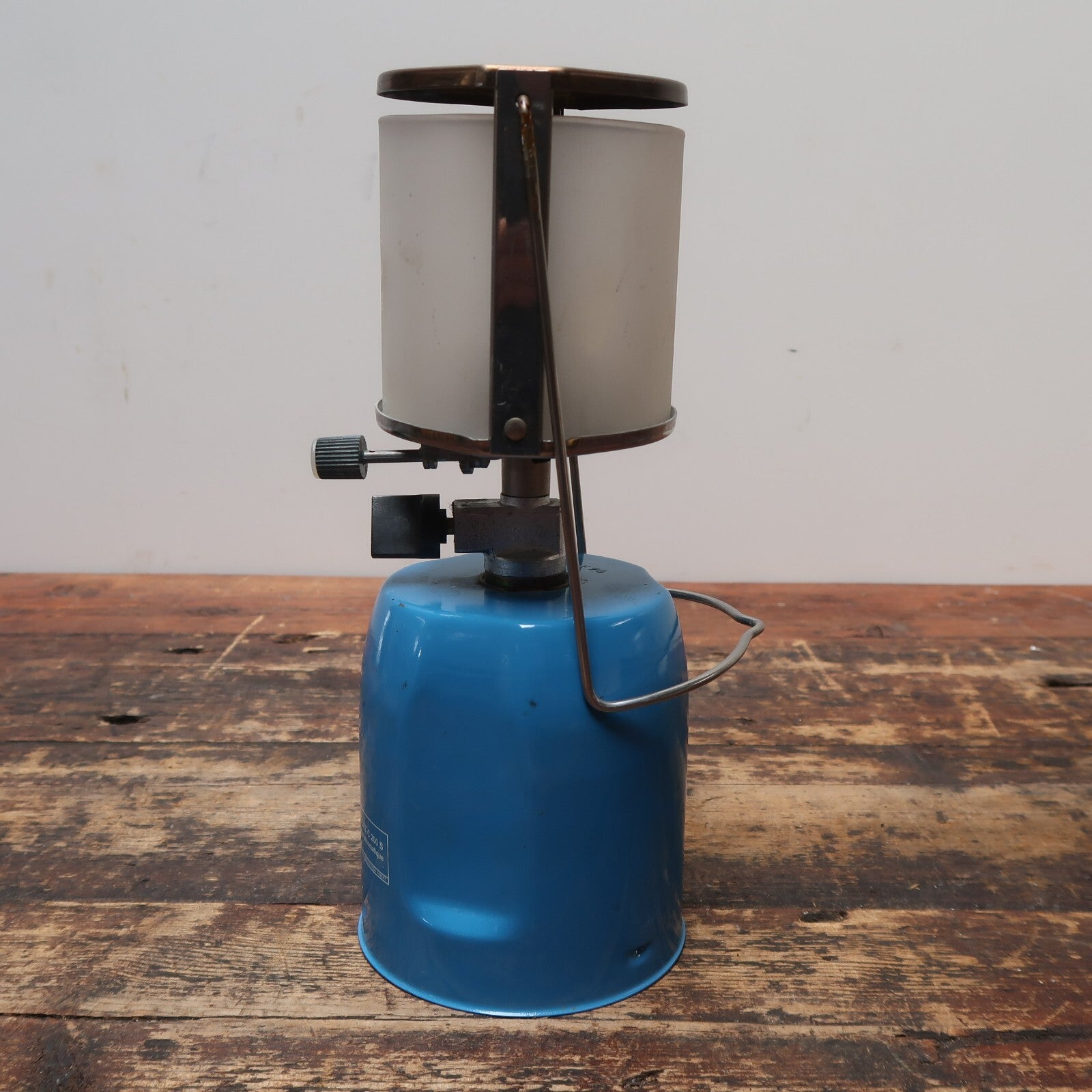 LUMOGAZ C 200 S Butane Camping Gaz Lantern France Vintage