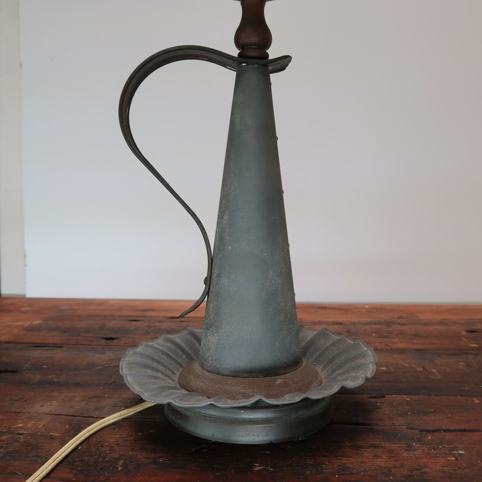 Antique Brass Table Lamp With Handle Rustic Patina 7" x 7" x 27.5"