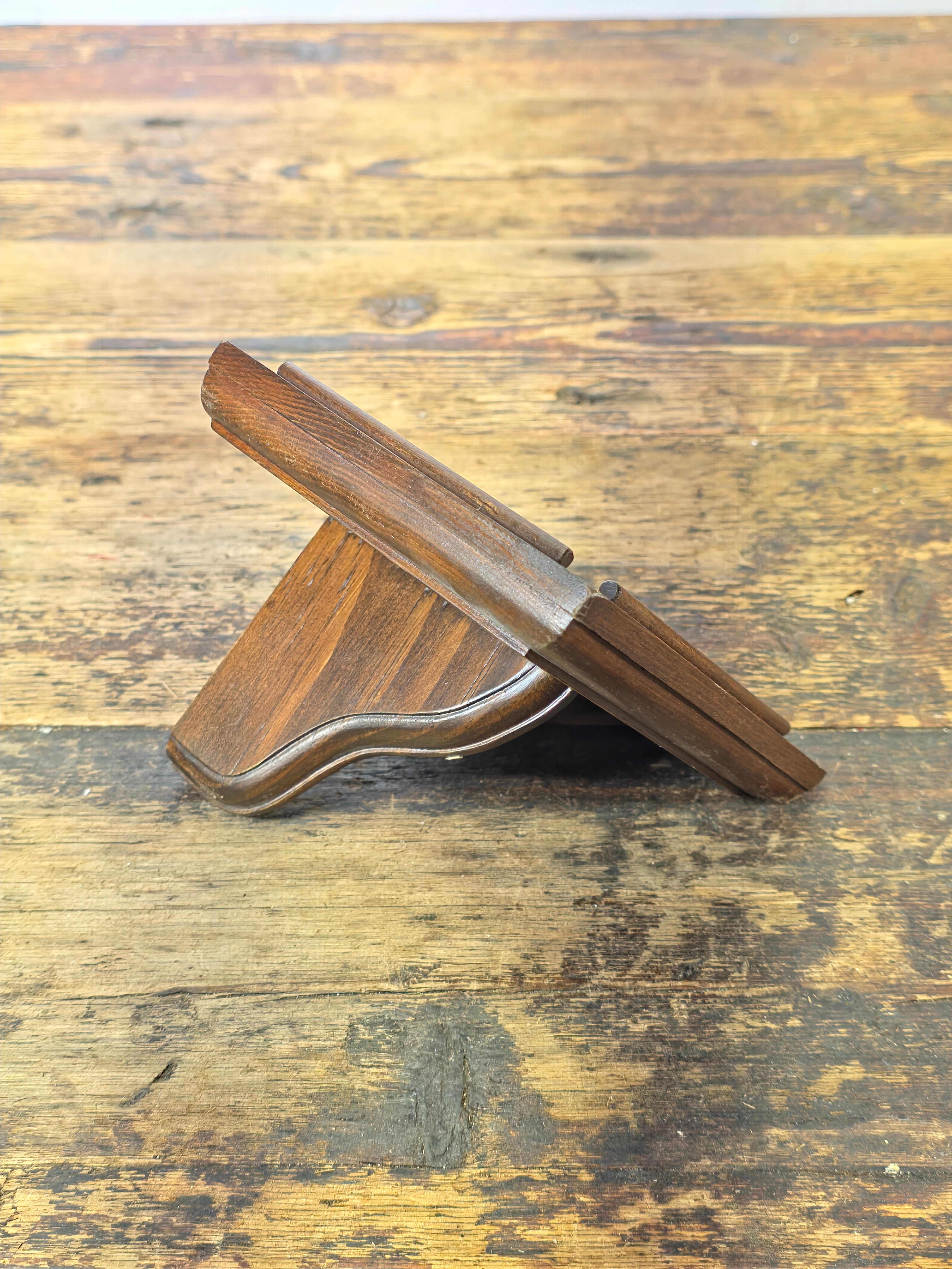 Vintage 1980s Small Wooden Wall Display Shelf - New Old Stock (NOS)