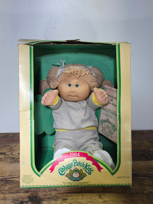 Vintage 1984 Cabbage Patch Kids Doll - MARY FAE in Original Box
