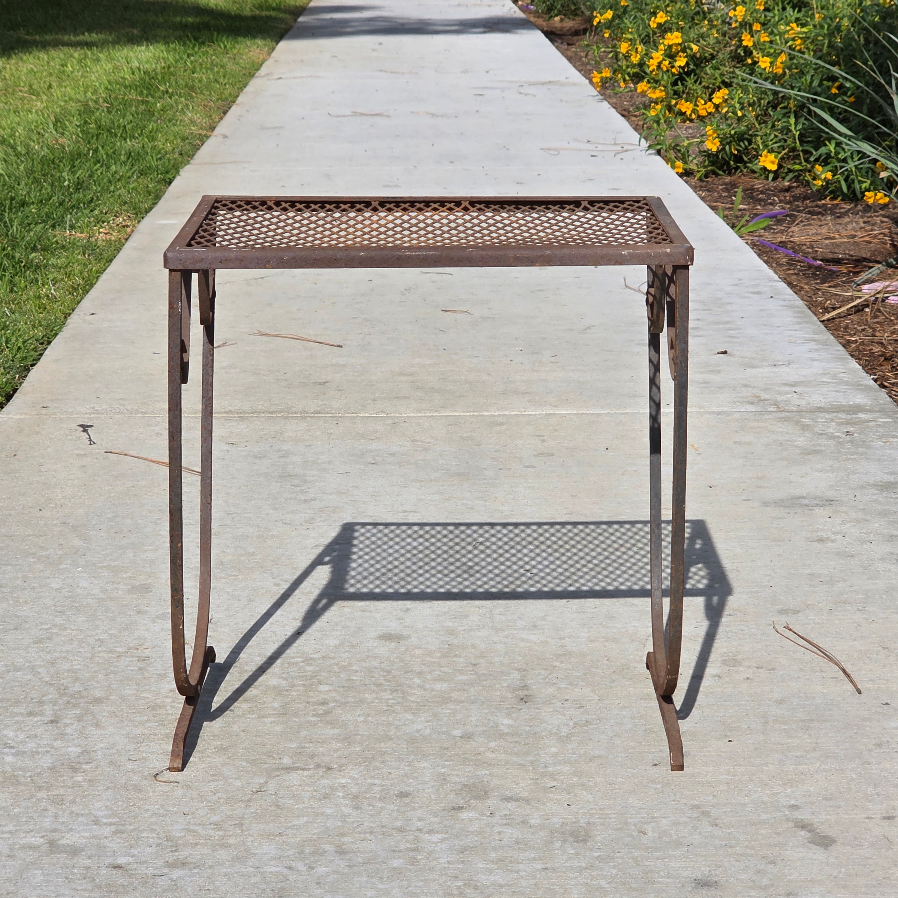 Mid-Century Modern Iron Plant Stand - In the Manner of John Salterini