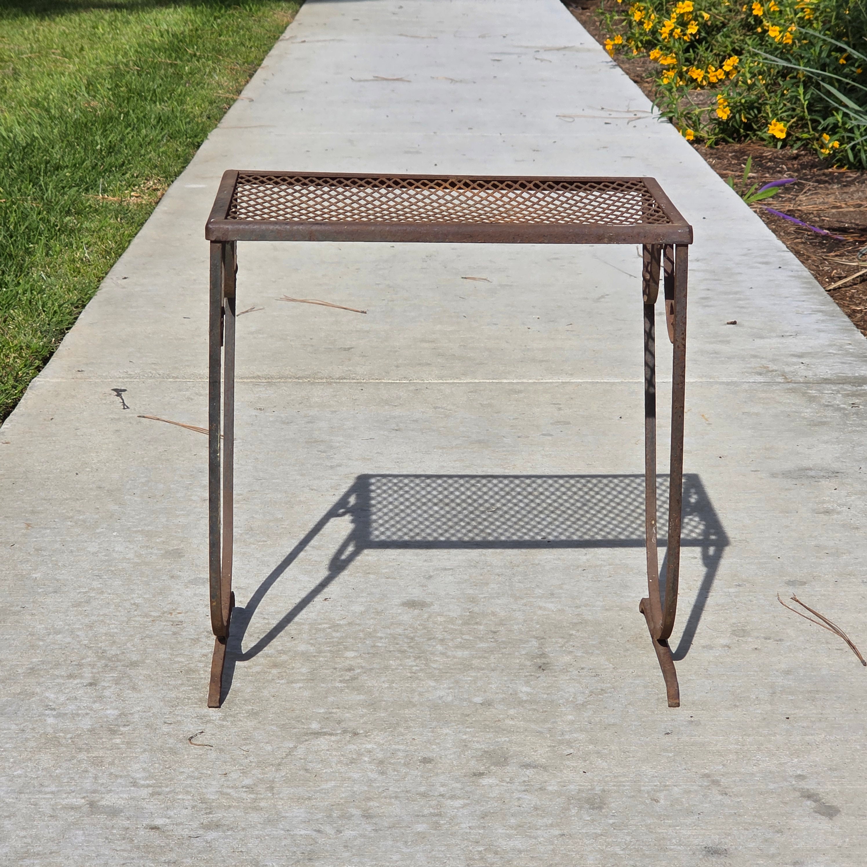 Mid-Century Modern Iron Plant Stand - In the Manner of John Salterini