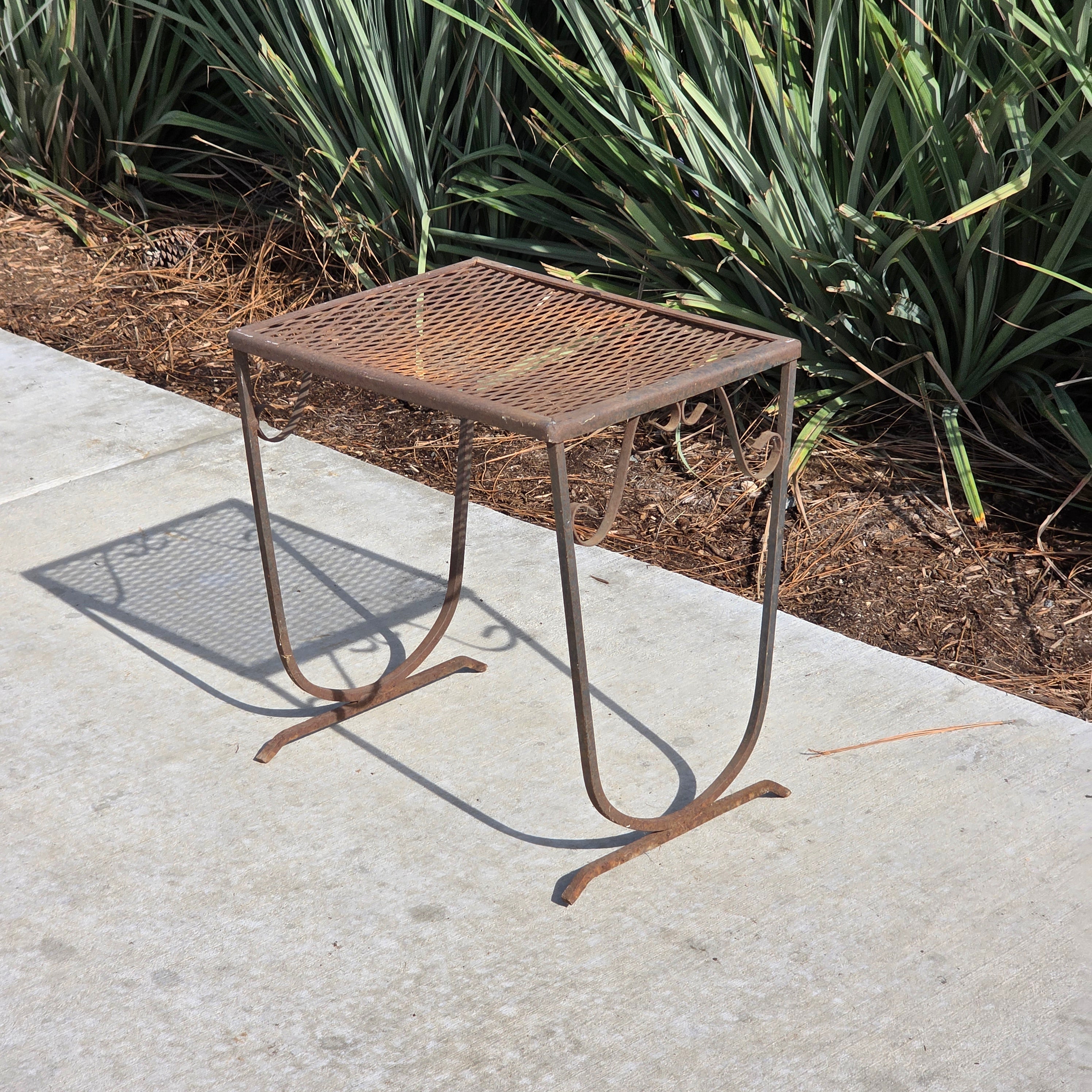 Mid-Century Modern Iron Plant Stand - In the Manner of John Salterini