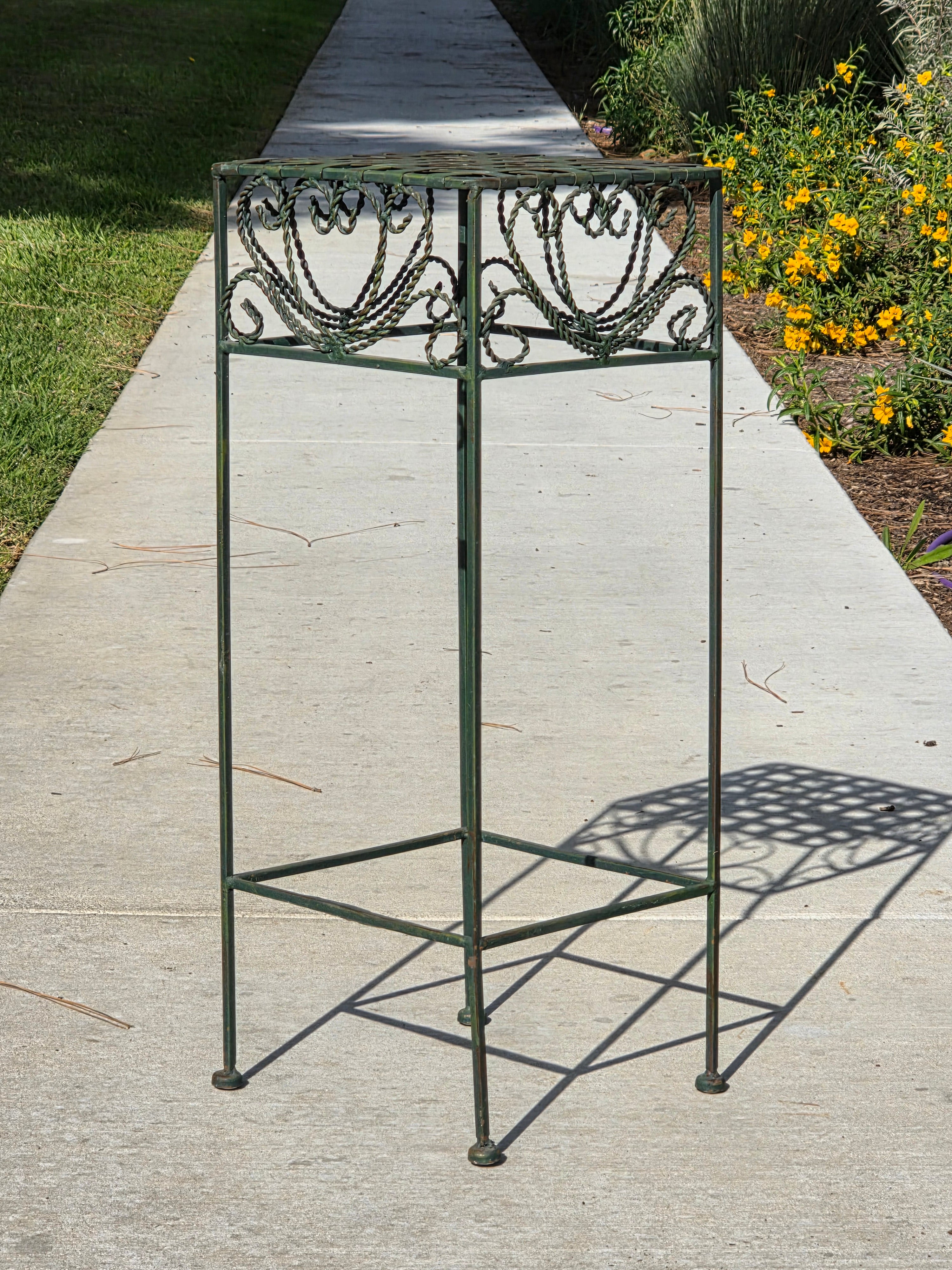 Vintage French Country Woven Metal Top Iron Plant Stand - Sage Green