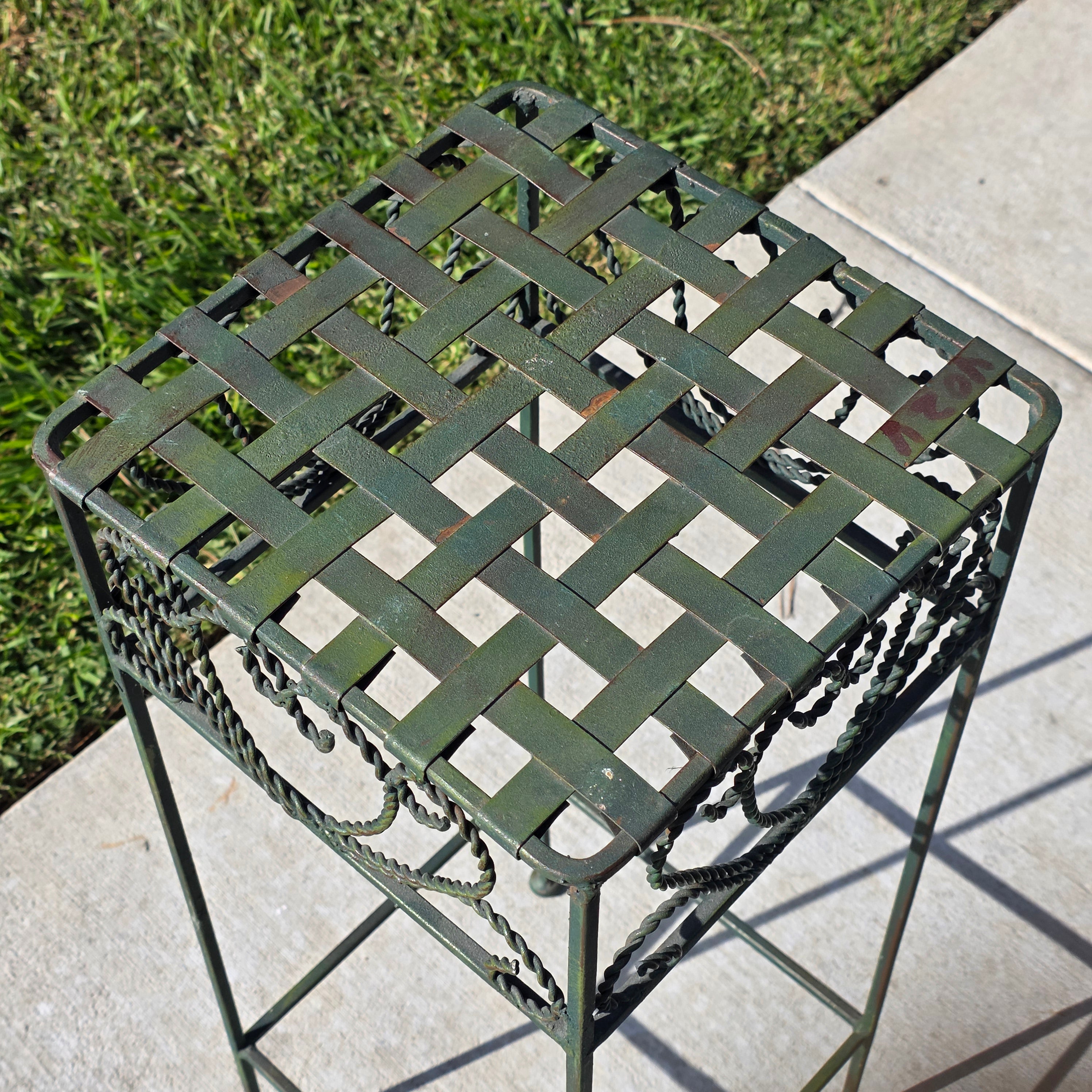 Vintage French Country Woven Metal Top Iron Plant Stand - Sage Green
