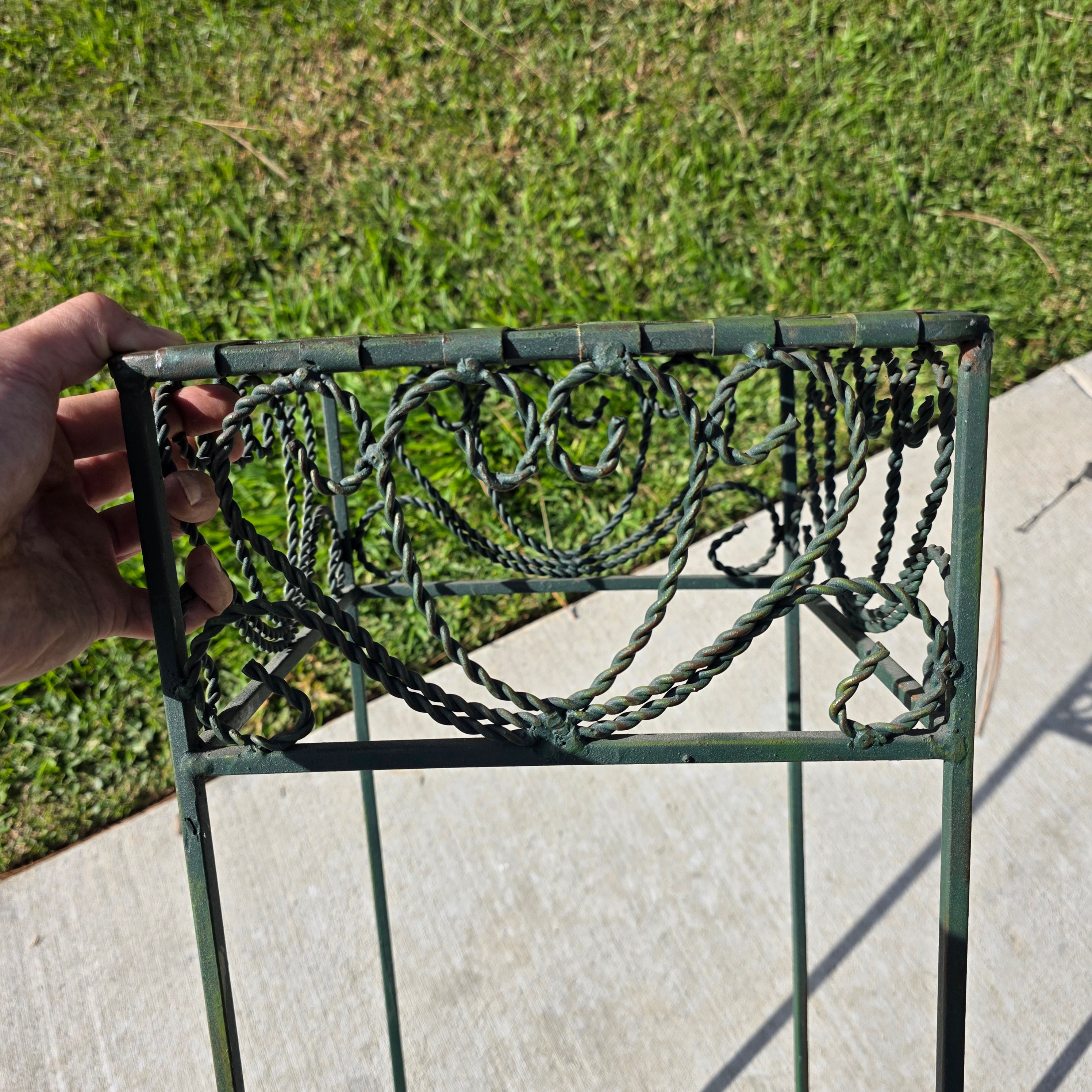 Vintage French Country Woven Metal Top Iron Plant Stand - Sage Green