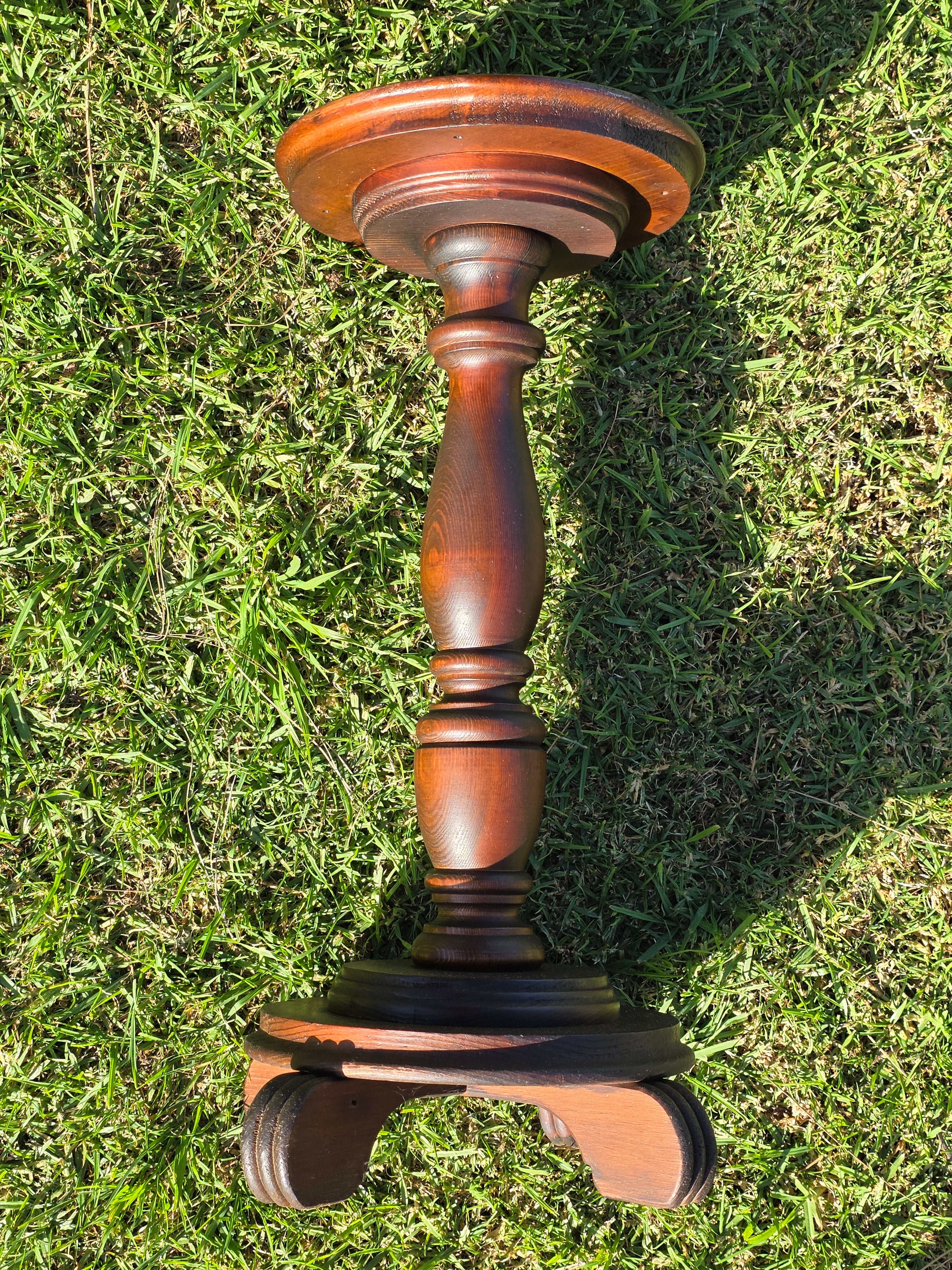 Vintage Round Pedestal Table / Spindle-Turned Stem & 4-Leg Plant Stand 25"H