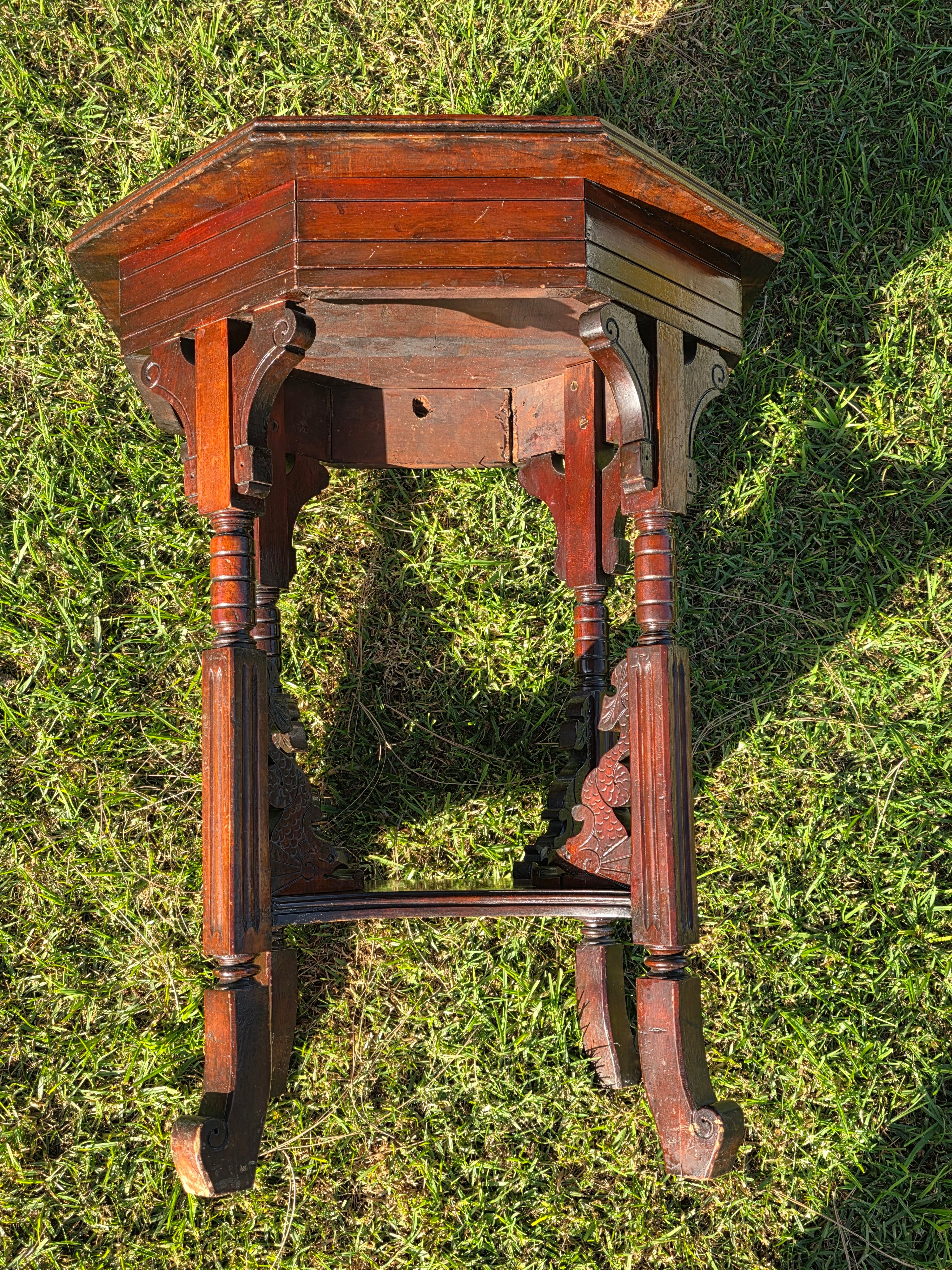 Late Victorian Chinoiserie Octagonal Parlour Table Carved Dragon Motifs (As-Is)